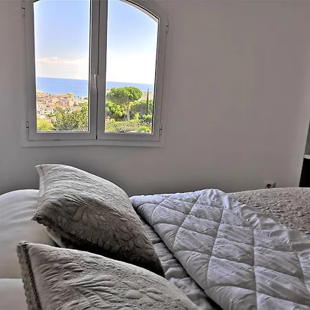 Villa Saramel Con Vistas Panoramicas Al Mar