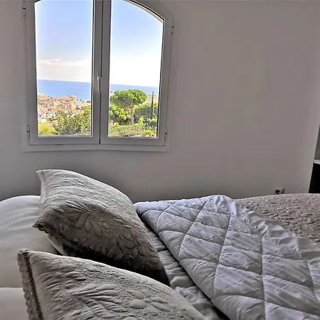 Villa Saramel Con Vistas Panoramicas Al Mar